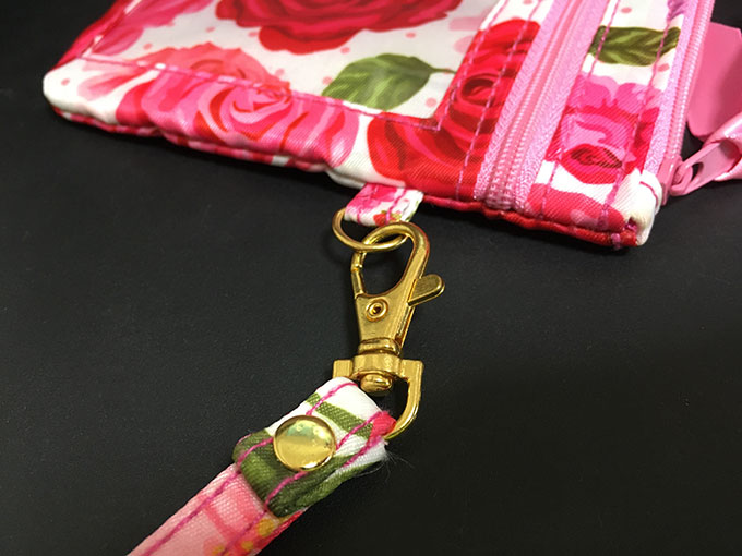 パスポートケース金具